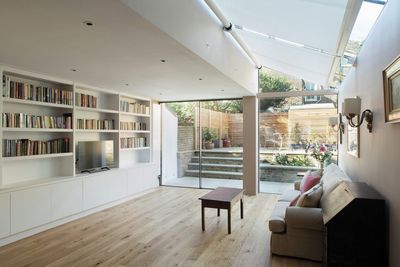 Sistemas Skylight, SG 8600, Multiscreen 1-10%, Private Residence Dunollie Road, London, United Kingdom