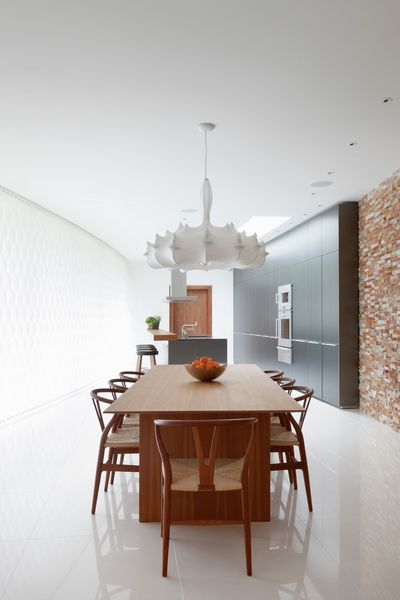 Systèmes de rideaux à bandes verticales, SG 2950, Multi Visio, Room shot "Highgate Home", London, UK, Vertical Waves