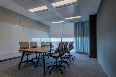 Sistemas de enrollables, SG 4910, Versascreen 1-10%, Virgin Money, Glasgow, Scotland, United Kingdom