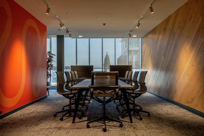 Sistemas de enrollables, SG 4960, Versascreen 1-10%, Virgin Money, Glasgow, Scotland, United Kingdom