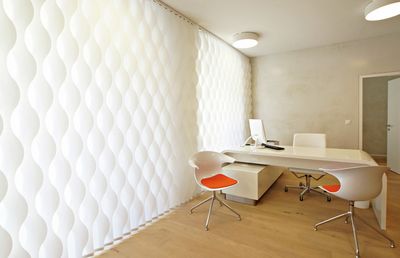 Systèmes de rideaux à bandes verticales, SG 2960, Multi Shadow, Doctor's Office, Zug, Switzerland, Vertical Waves