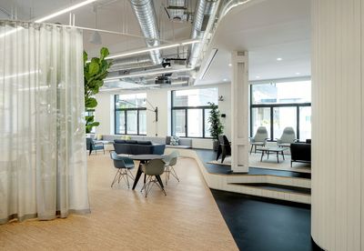 Sistemas de rieles, SG 6970, Colorama 2, Mediabrands Headquarters, Madrid, Spain