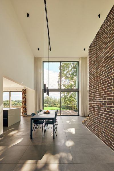 Sistemas de rieles de cortinas eléctricos, SG 5600, Colorama 1 Multicolour, Copper Bottom, Oxford, United Kingdom