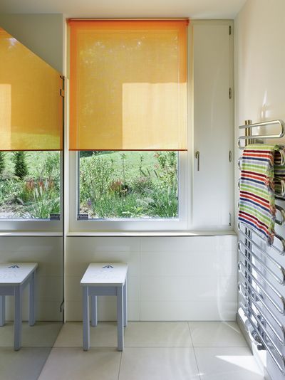 Systèmes stores enrouleurs, SG 4905, Colorama 1, Room shot "Private Home", Gümligen, Switzerland